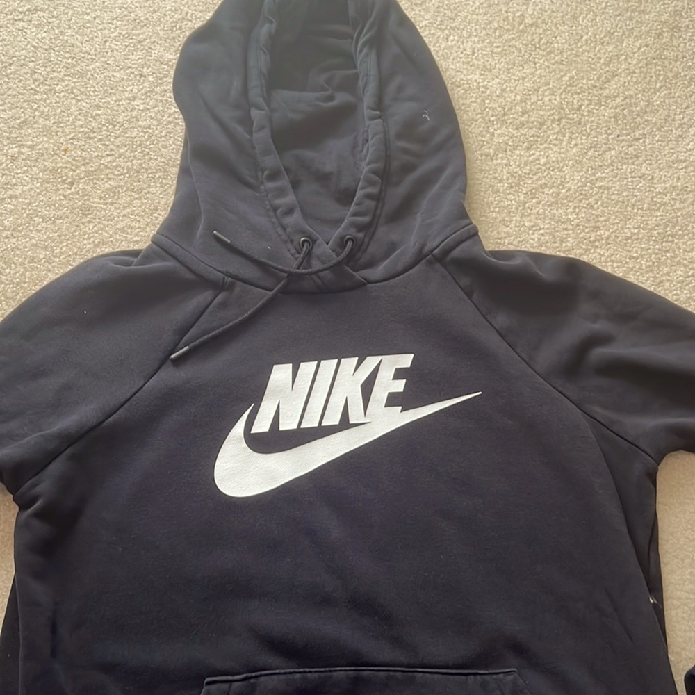 Black Nike Sweatshirt